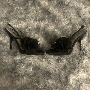 Jacqueline Ferrar Elegant Black Floral Women's Heels